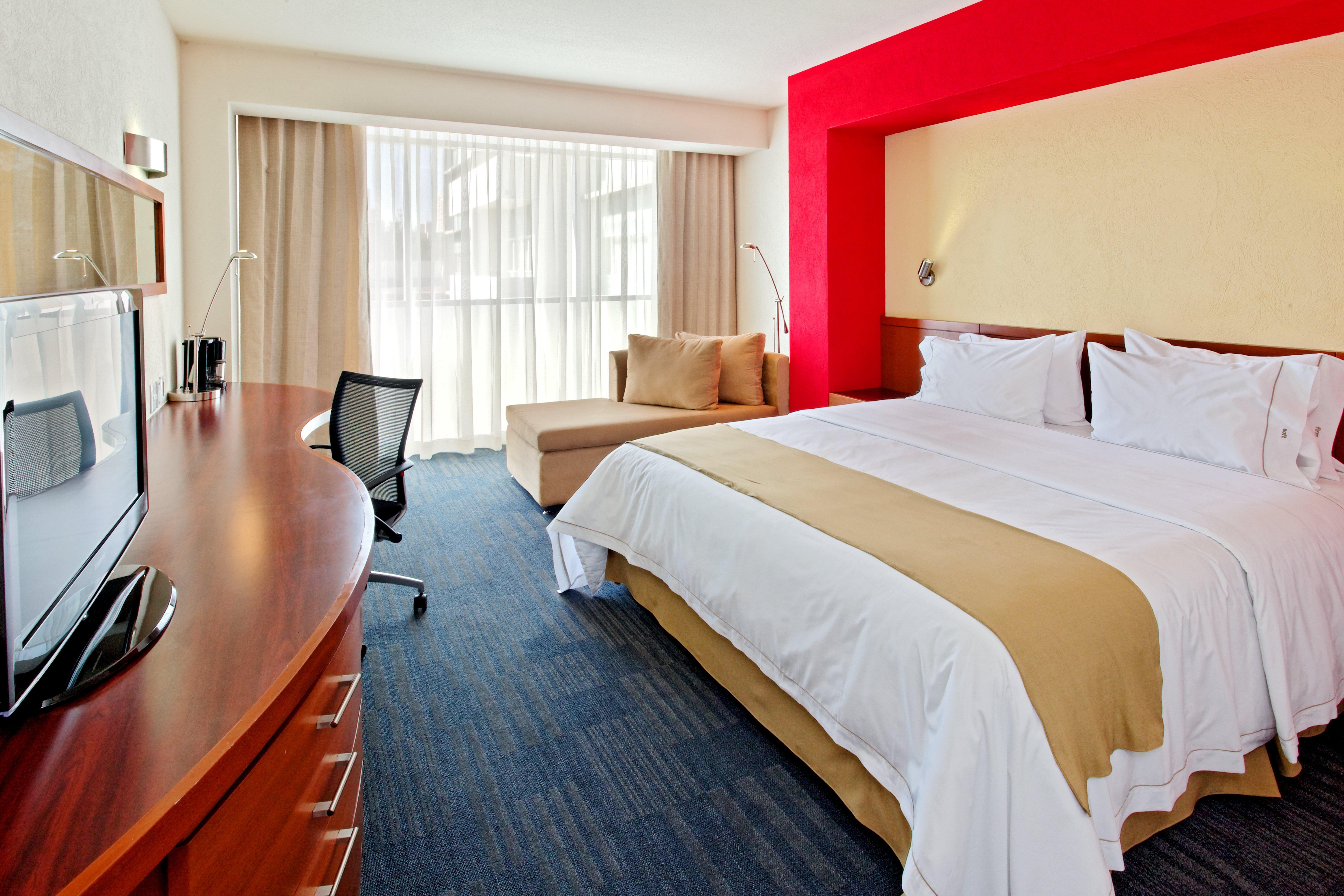 Holiday Inn Express Guadalajara Expo By Ihg Запопан Екстериор снимка