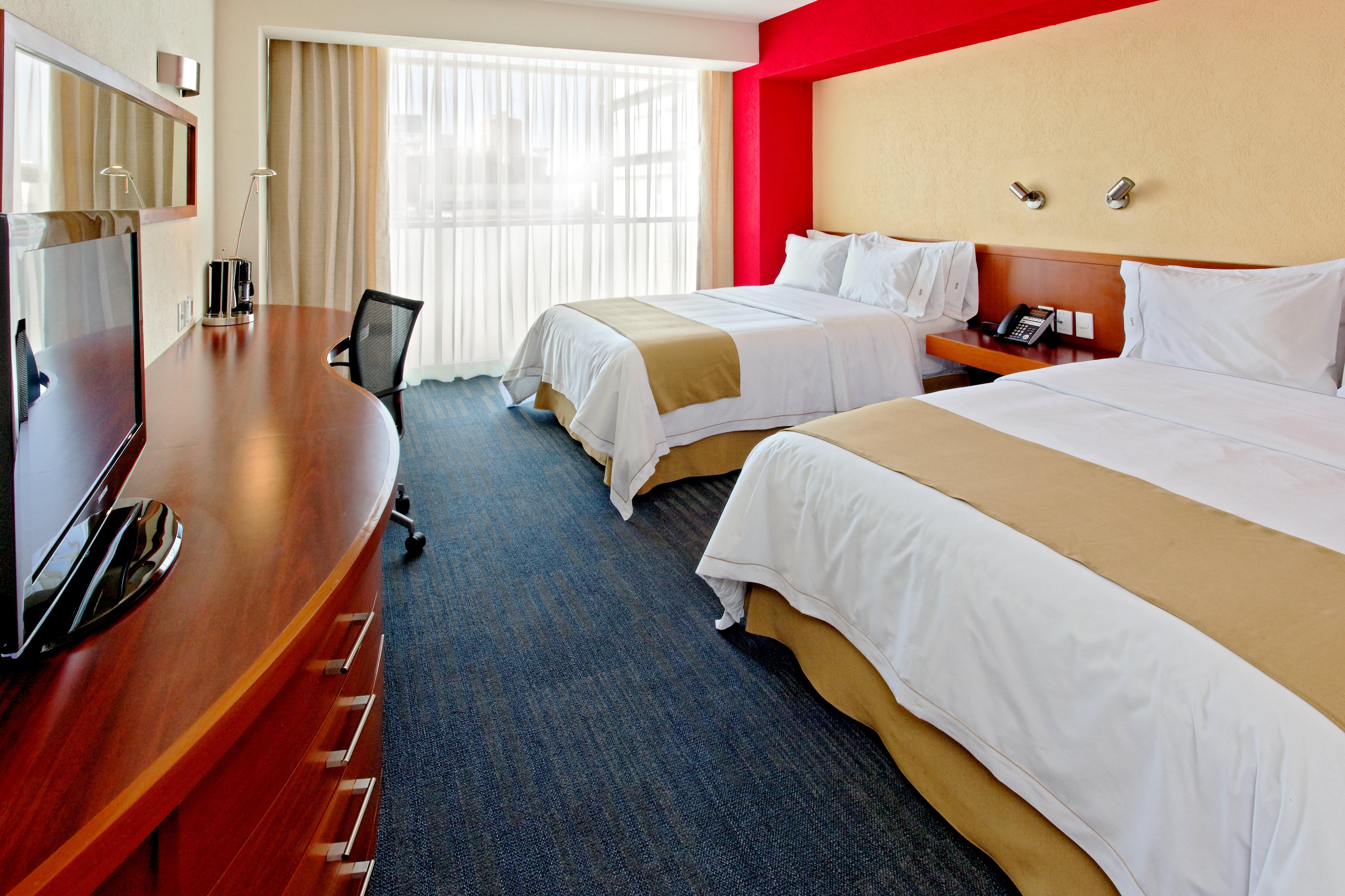 Holiday Inn Express Guadalajara Expo By Ihg Запопан Екстериор снимка