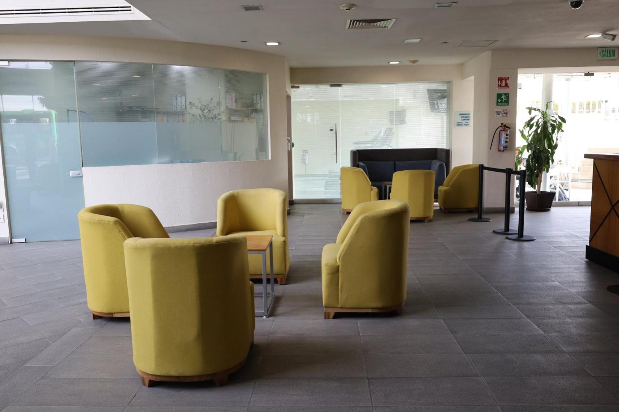 Holiday Inn Express Guadalajara Expo By Ihg Запопан Екстериор снимка