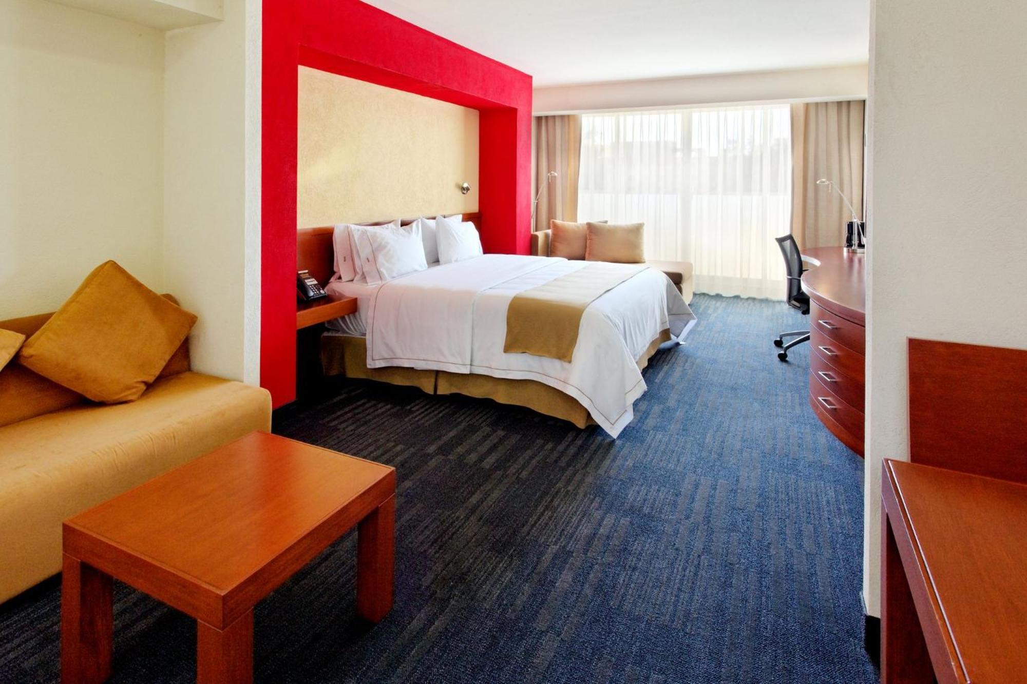Holiday Inn Express Guadalajara Expo By Ihg Запопан Екстериор снимка