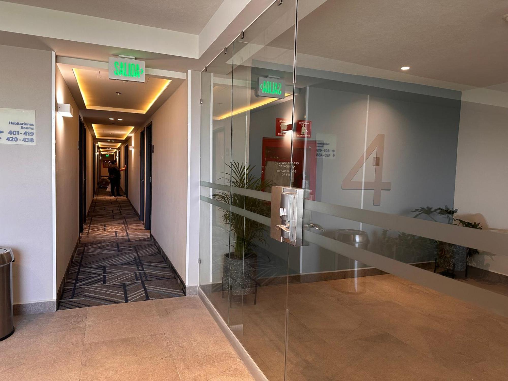Holiday Inn Express Guadalajara Expo By Ihg Запопан Екстериор снимка