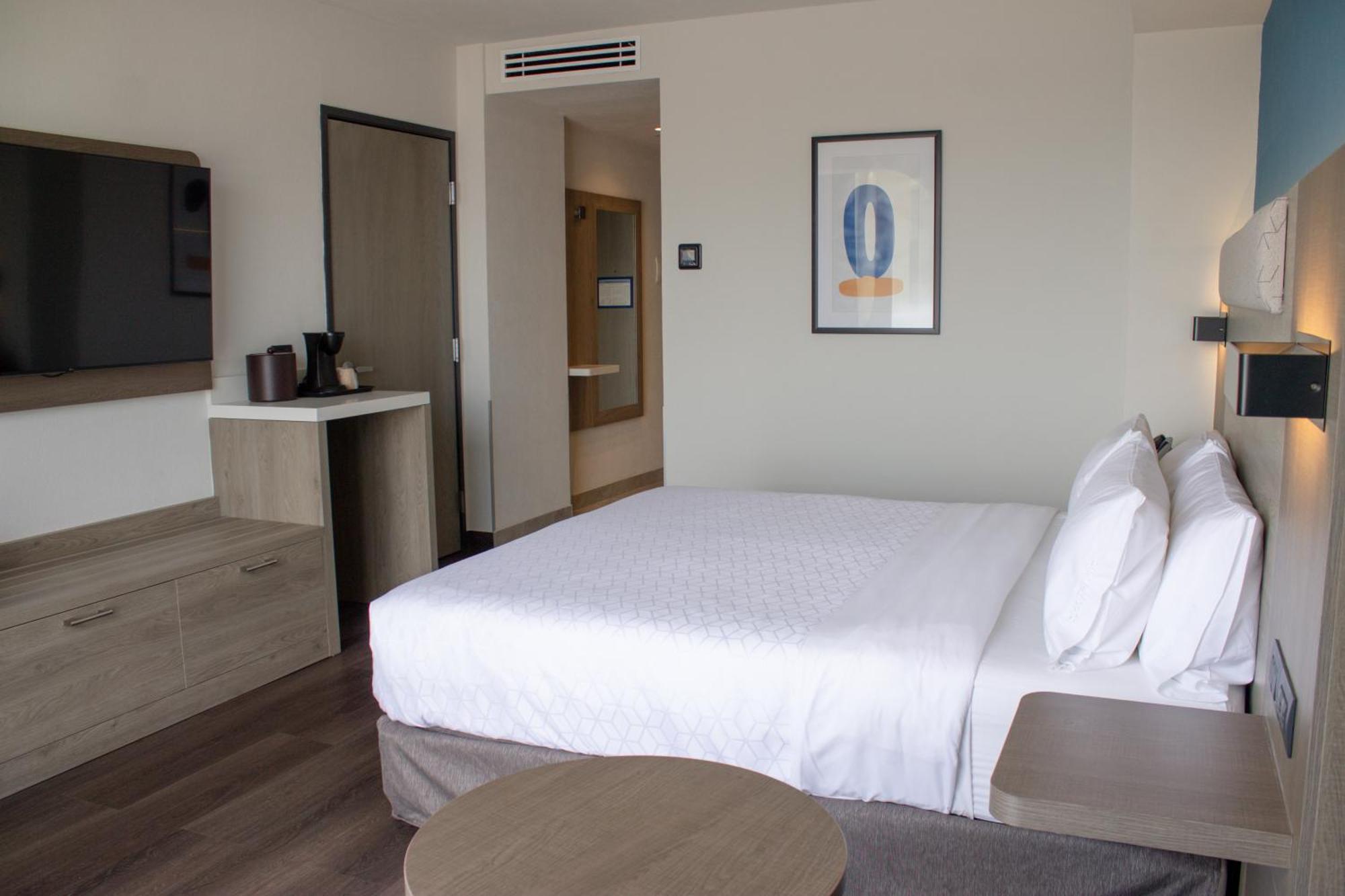 Holiday Inn Express Guadalajara Expo By Ihg Запопан Екстериор снимка